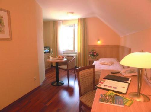 Hotel Ritschlay Боллендорф Номер фото